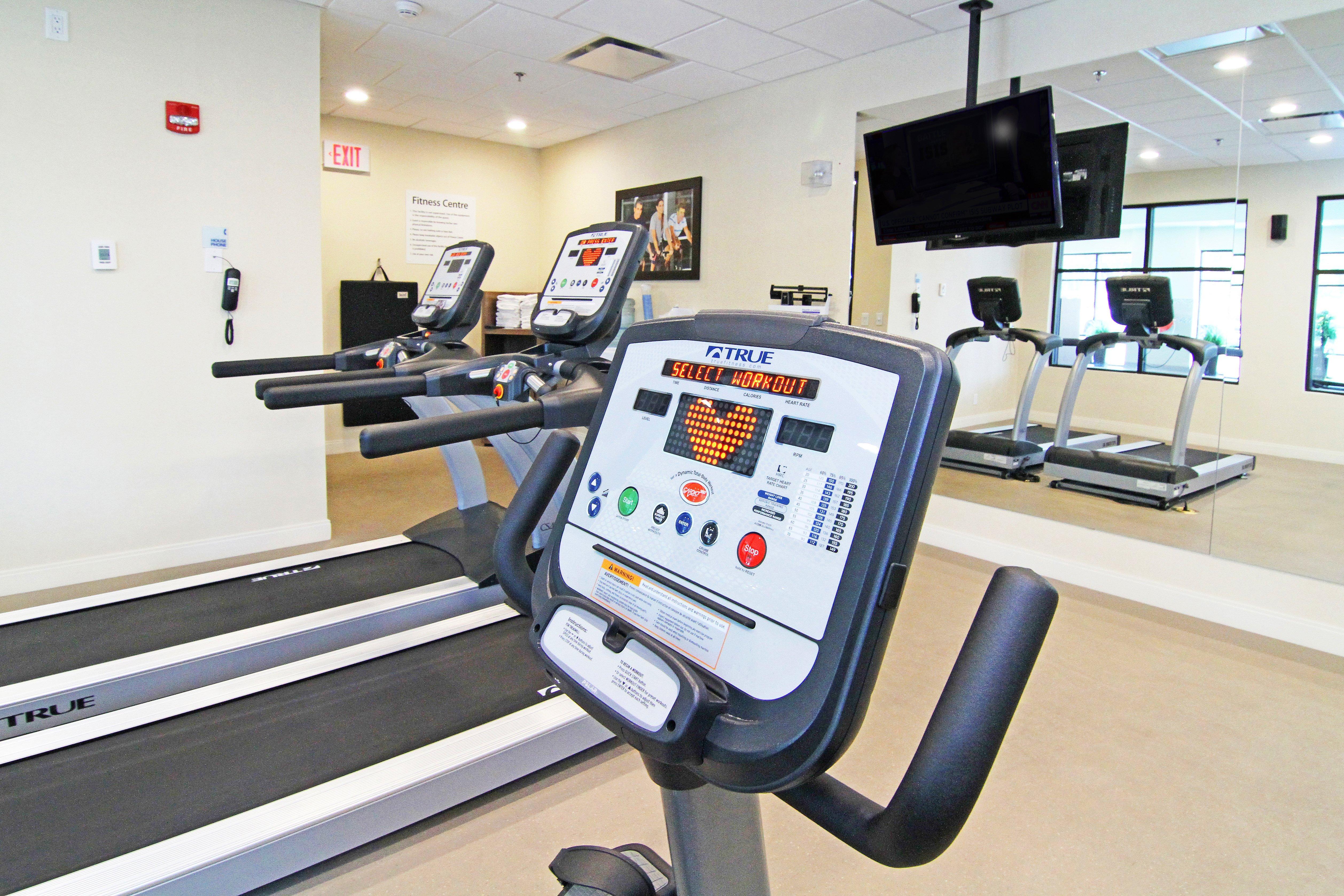 Holiday Inn Express And Suites Calgary University By Ihg Εξωτερικό φωτογραφία
